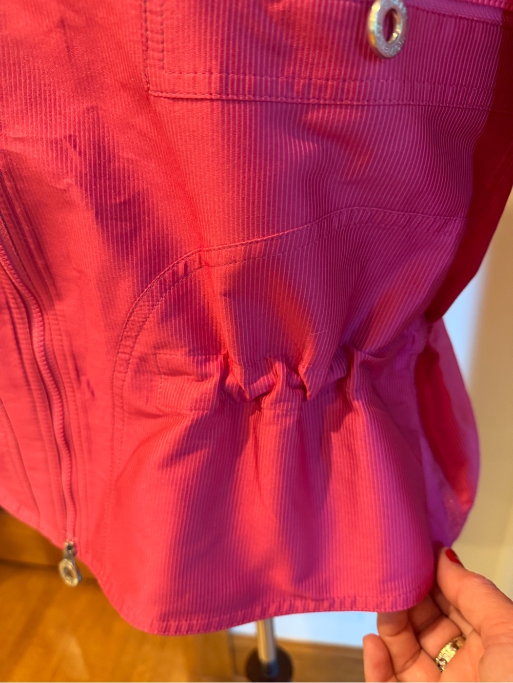 Vintage Armani Collezioni Hot Pink Hooded Zip-Front Jacket - Picture 4 of 10